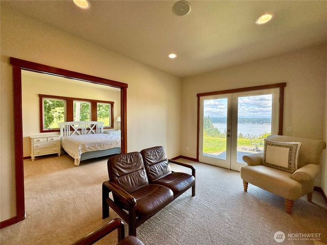 4075 Preserve Drive, Camano Island, WA 98282
