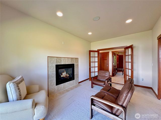 4075 Preserve Drive, Camano Island, WA 98282