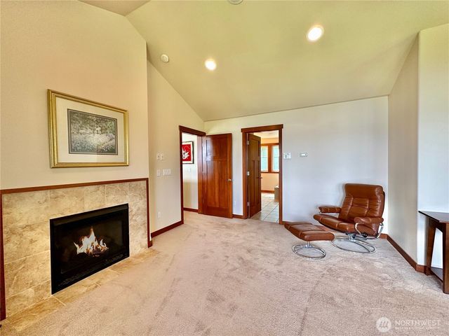 4075 Preserve Drive, Camano Island, WA 98282