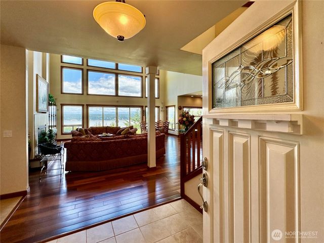 4075 Preserve Drive, Camano Island, WA 98282