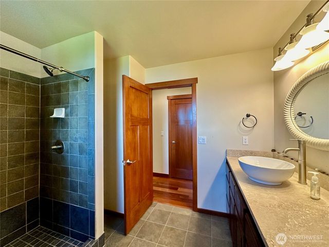 4075 Preserve Drive, Camano Island, WA 98282