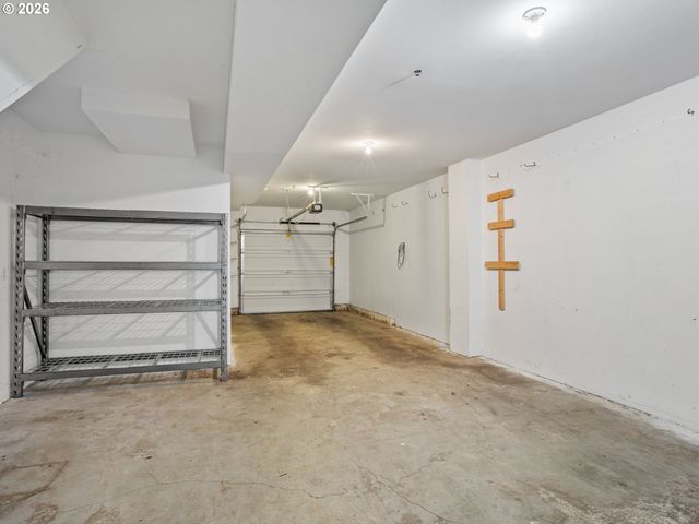 7909 Sw 31ST Ave 9, Portland, OR 97219