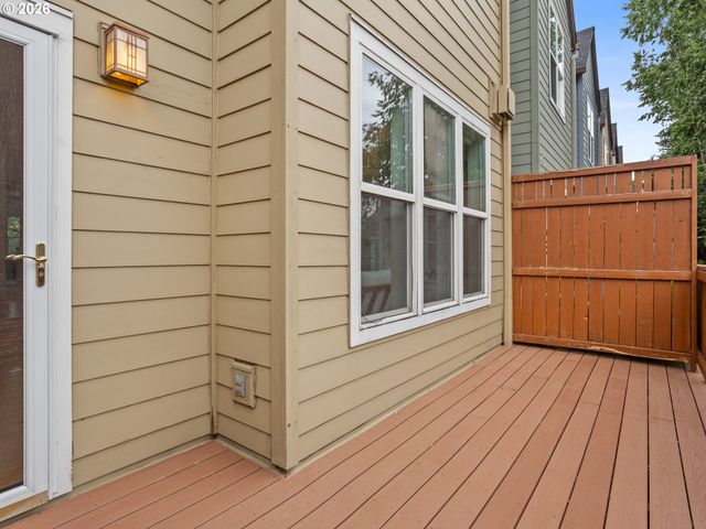 7909 Sw 31ST Ave 9, Portland, OR 97219