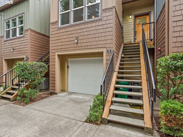 7909 Sw 31ST Ave 9, Portland, OR 97219