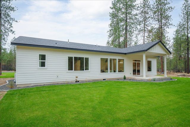 6559 Kate Dr, Nine Mile Falls, WA 99026