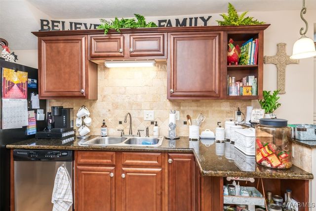 10610 Palomino Drive S, Montgomery, AL 36117