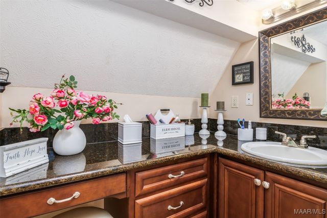 10610 Palomino Drive S, Montgomery, AL 36117