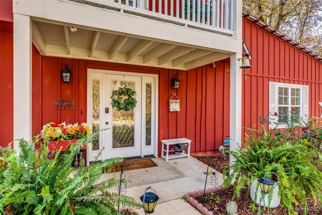 10610 Palomino Drive S, Montgomery, AL 36117