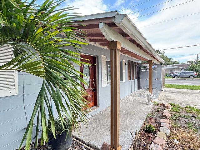 9401 57TH STREET N, Pinellas Park, FL 33782