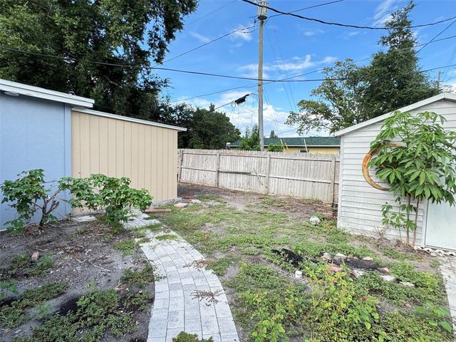 9401 57TH STREET N, Pinellas Park, FL 33782