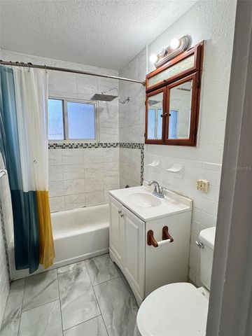 9401 57TH STREET N, Pinellas Park, FL 33782