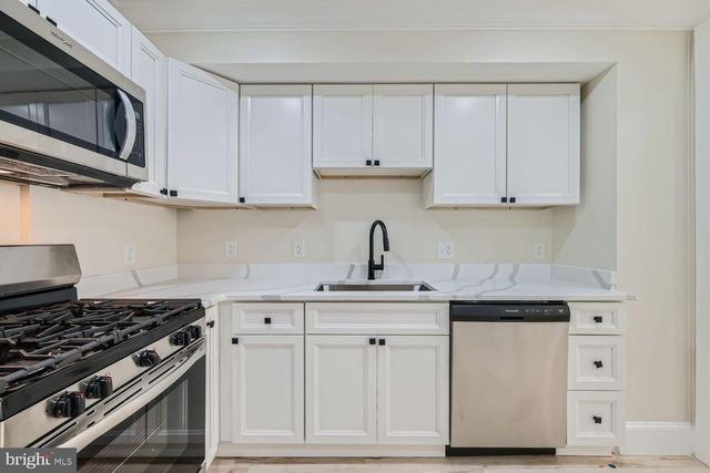 1147 SCOTT ST, Baltimore, MD 21230