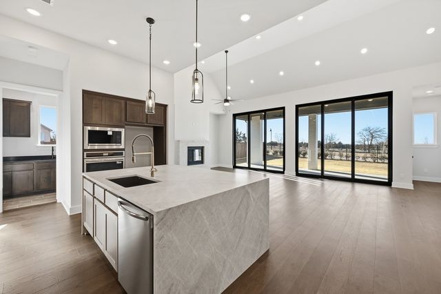 2265 Slate Drive, Waxahachie, TX 75167