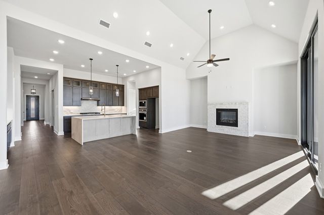 2265 Slate Drive, Waxahachie, TX 75167