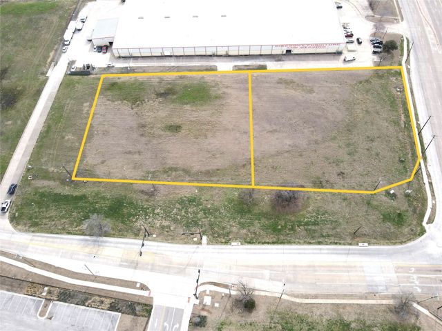 7001 S Cooper Street, Arlington, TX 76001