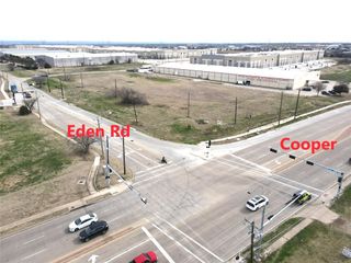 7001 S Cooper Street, Arlington, TX 76001