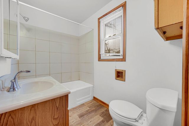 8212 W Taft Street, Merrillville, IN 46410