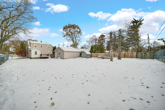 8212 W Taft Street, Merrillville, IN 46410