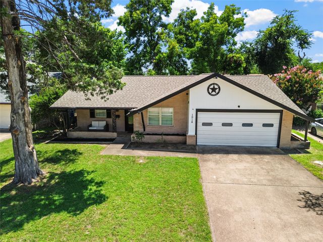 1914 Normandy Drive, Irving, TX 75060