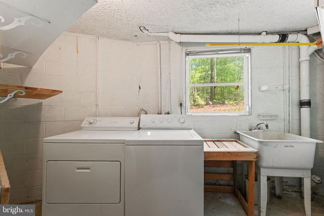 152 EDGEMONT CIR, Locust Grove, VA 22508