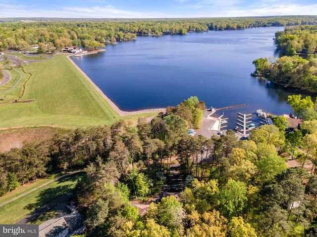 152 EDGEMONT CIR, Locust Grove, VA 22508
