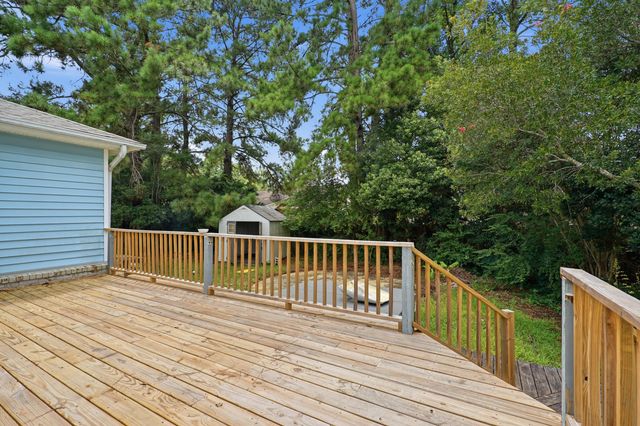 608 Dolphin Drive, Summerville, SC 29485