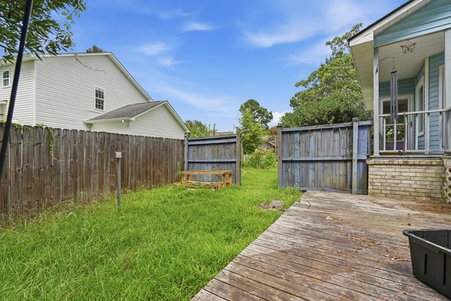 608 Dolphin Drive, Summerville, SC 29485