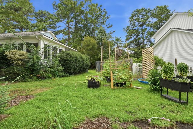 608 Dolphin Drive, Summerville, SC 29485
