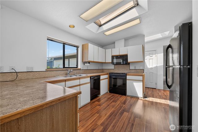 24030 10th Place W, Bothell, WA 98021