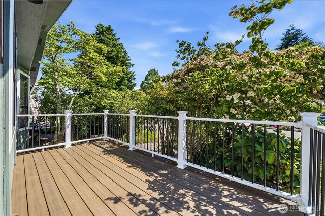 24030 10th Place W, Bothell, WA 98021