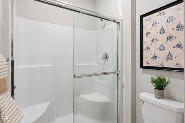 2728 NW 26th Loop North, Redmond, OR 97756