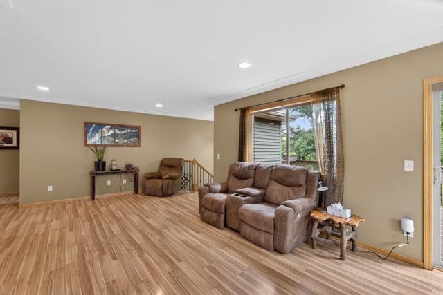 2823 Dunlap Lane SE, Rochester, MN 55904