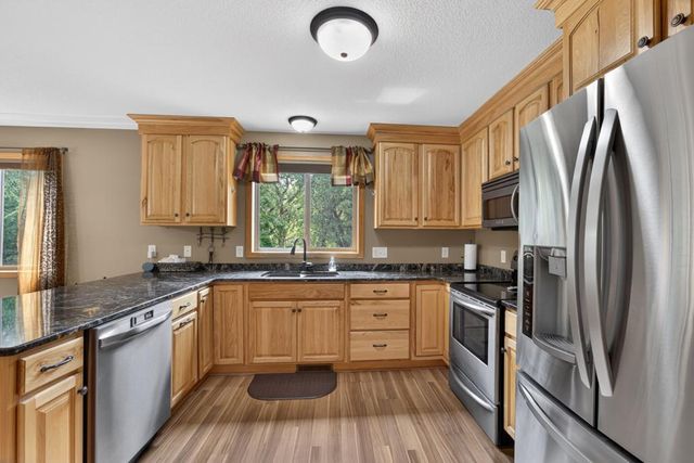 2823 Dunlap Lane SE, Rochester, MN 55904