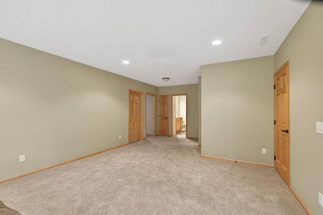 2823 Dunlap Lane SE, Rochester, MN 55904