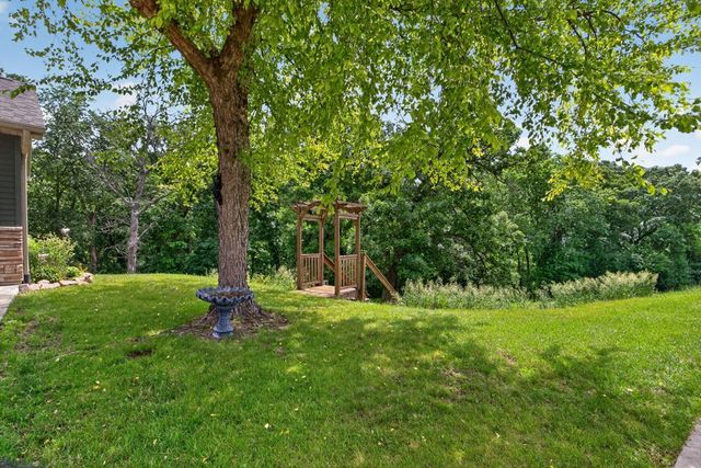 2823 Dunlap Lane SE, Rochester, MN 55904