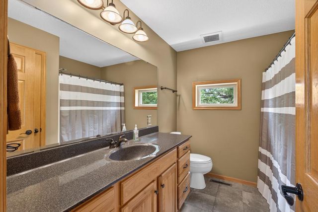 2823 Dunlap Lane SE, Rochester, MN 55904