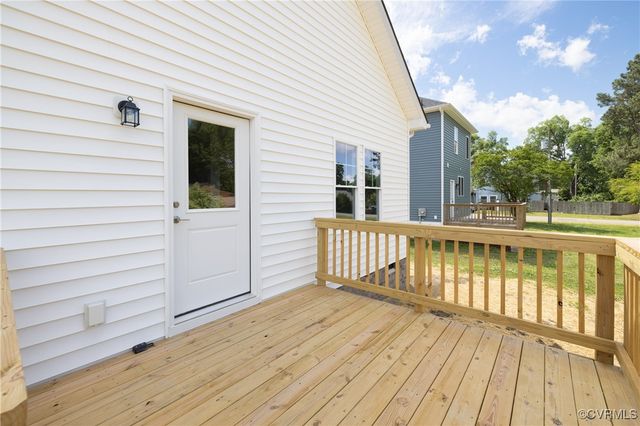 706 S Main St, Blackstone, VA 22824