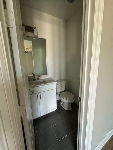4401 Cabell Drive 104, Dallas, TX 75204