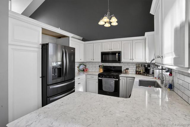 9055 Hegel Road, Goodrich, MI 48438