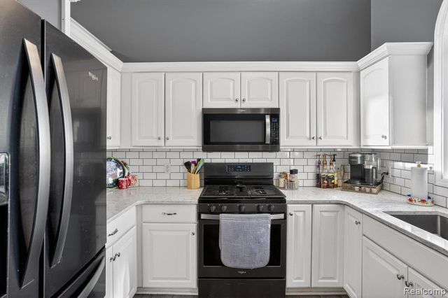 9055 Hegel Road, Goodrich, MI 48438