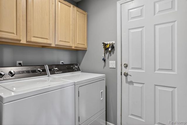 9055 Hegel Road, Goodrich, MI 48438