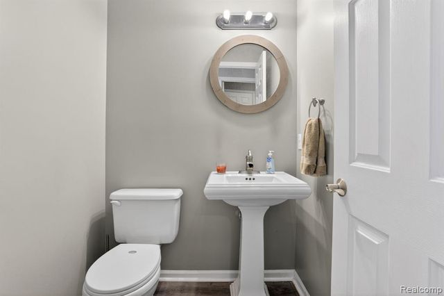 9055 Hegel Road, Goodrich, MI 48438