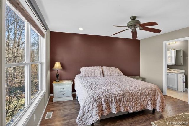 9055 Hegel Road, Goodrich, MI 48438