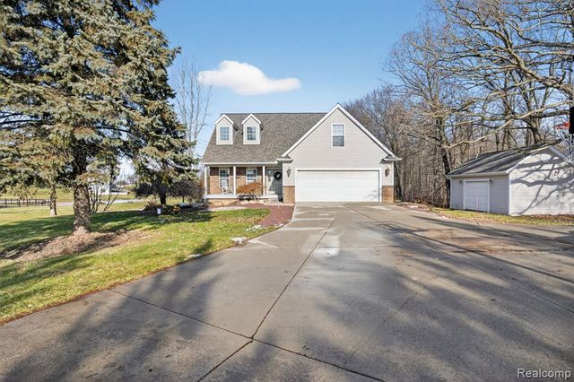 9055 Hegel Road, Goodrich, MI 48438