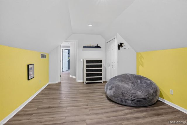 9055 Hegel Road, Goodrich, MI 48438