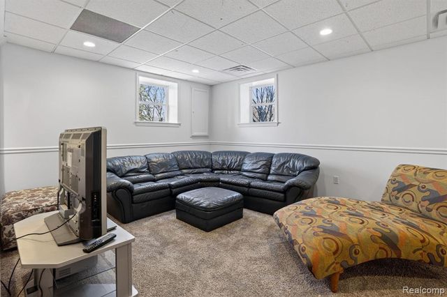 9055 Hegel Road, Goodrich, MI 48438