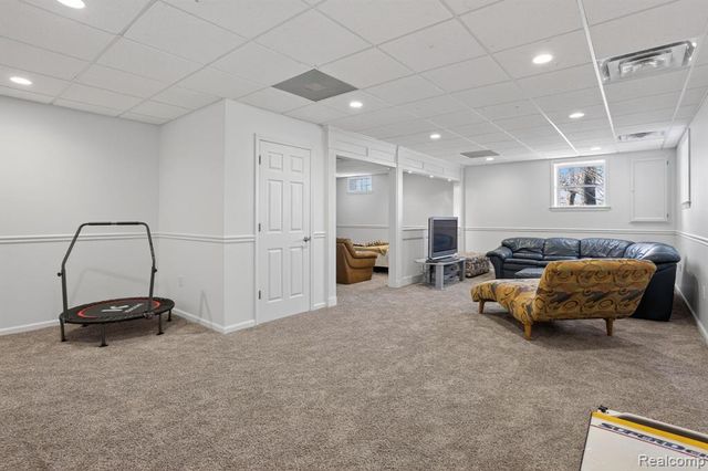 9055 Hegel Road, Goodrich, MI 48438