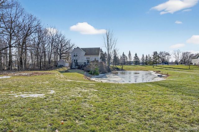9055 Hegel Road, Goodrich, MI 48438