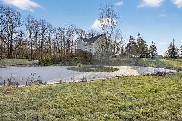 9055 Hegel Road, Goodrich, MI 48438