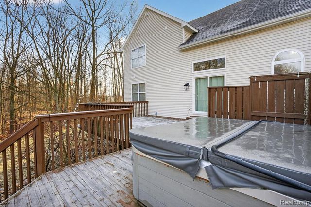 9055 Hegel Road, Goodrich, MI 48438